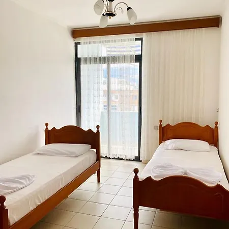 Apartament Apartament Wlora